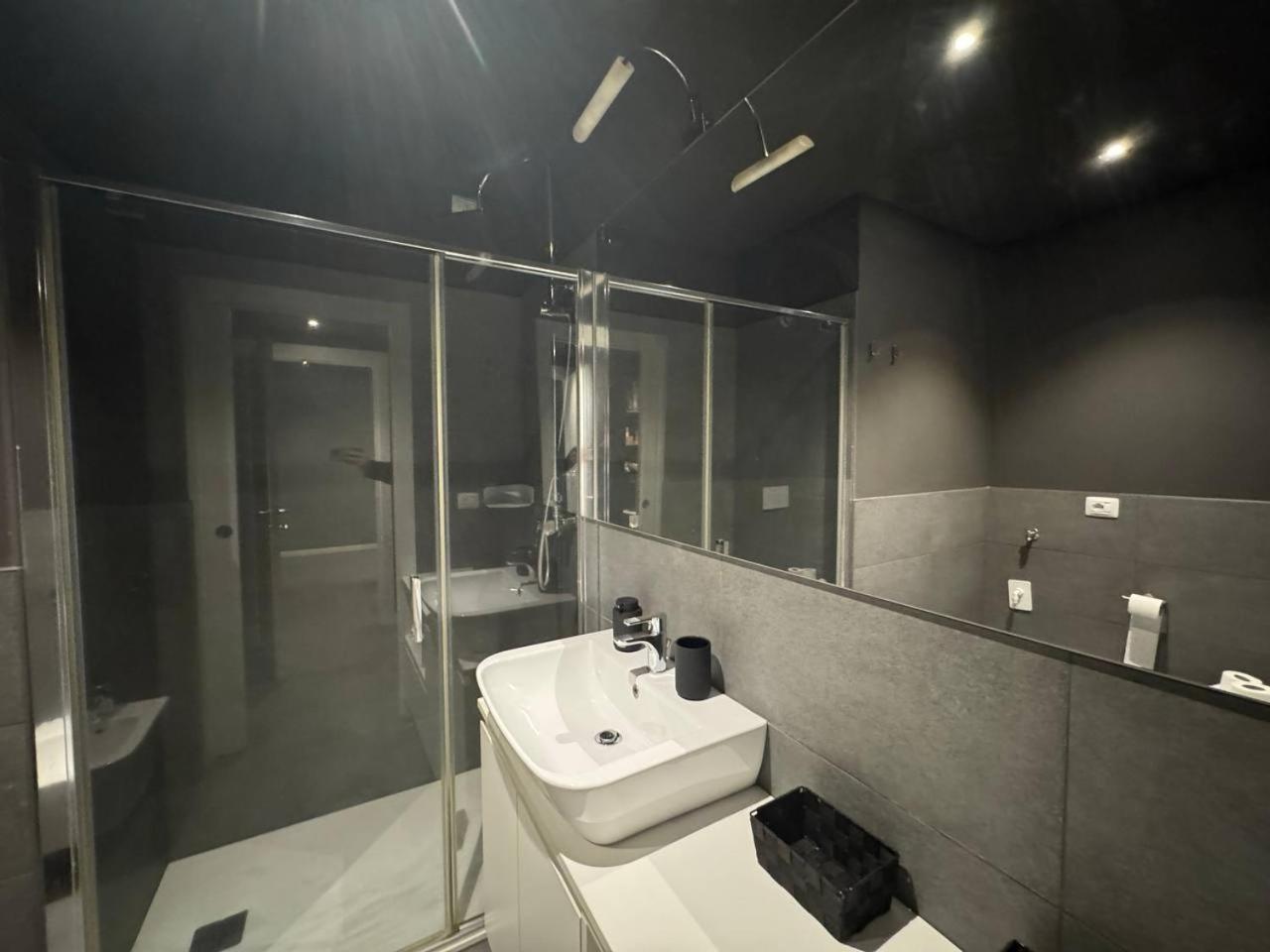 Dolcedeluxe Central Station Milan Bagian luar foto